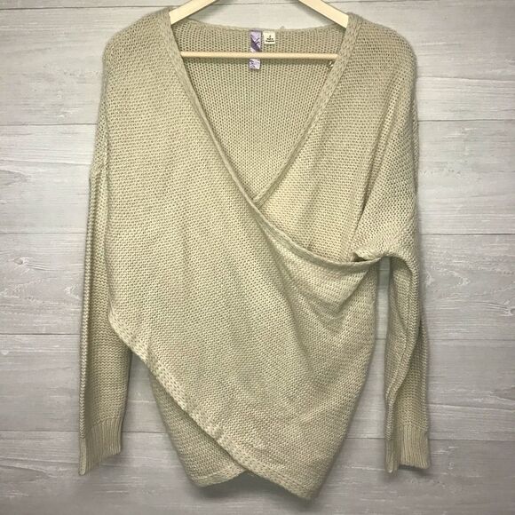 Alya | Cream Colored Knit Crossover Detail Sweater - Picture 1 of 3